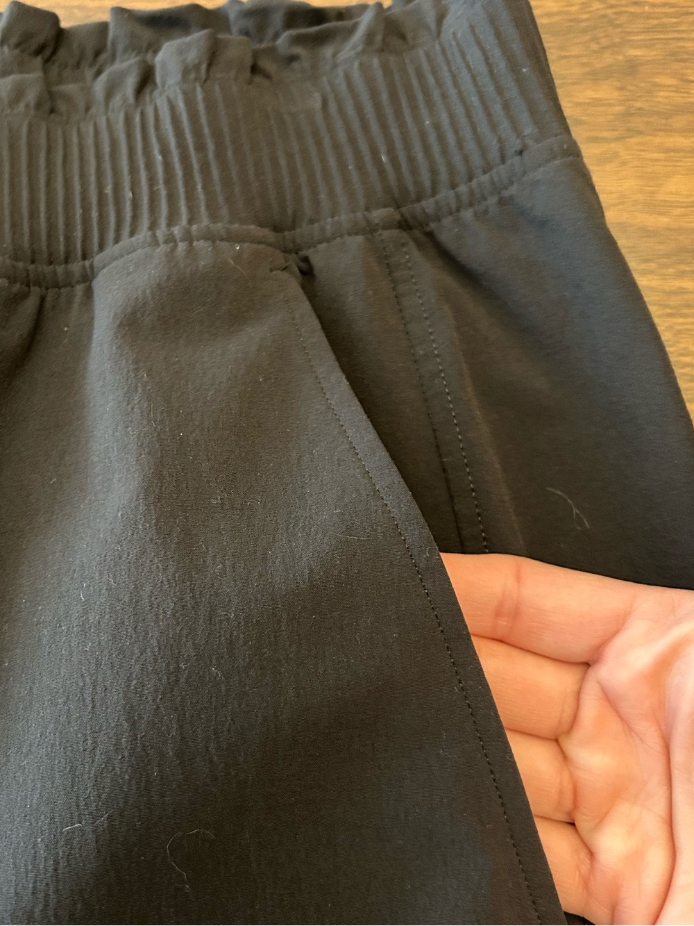 LULULEMON Stretch Woven Ruffle-Waist Wide-Leg Cropped Pant In Black - Picture 9 of 15